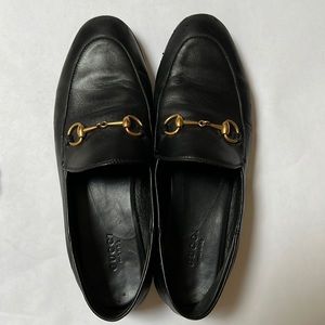 Gucci loafer size 8 in black